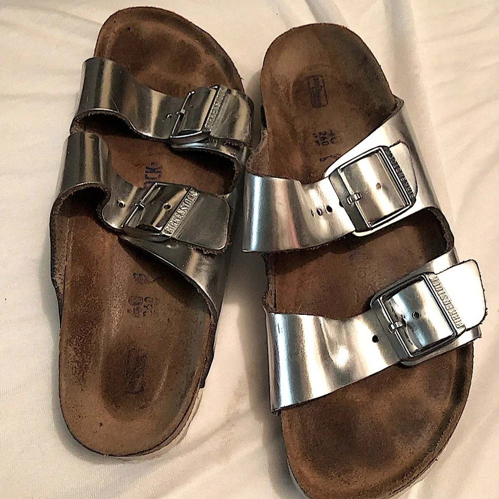 Birkenstock Arizona Softbed Metallic Silver Narrow (Women's)